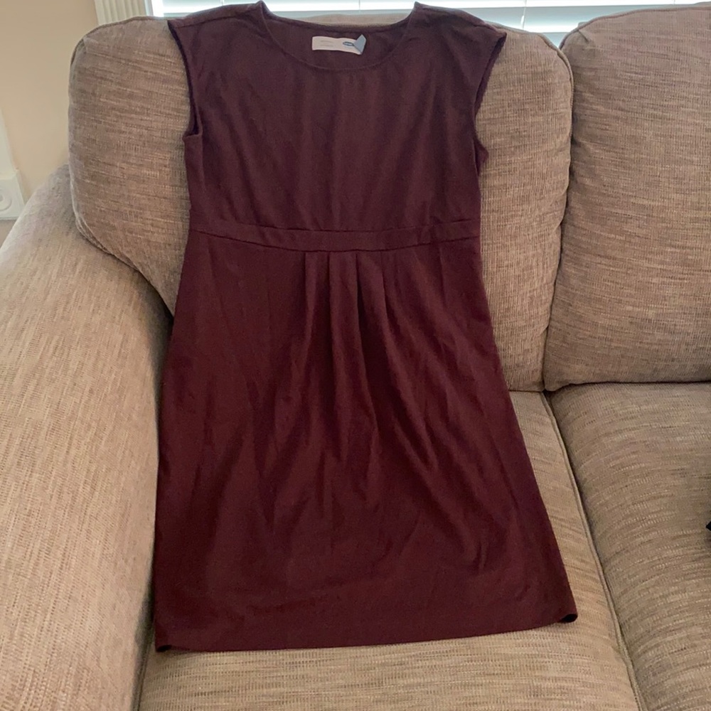 Plum easy maternity dress